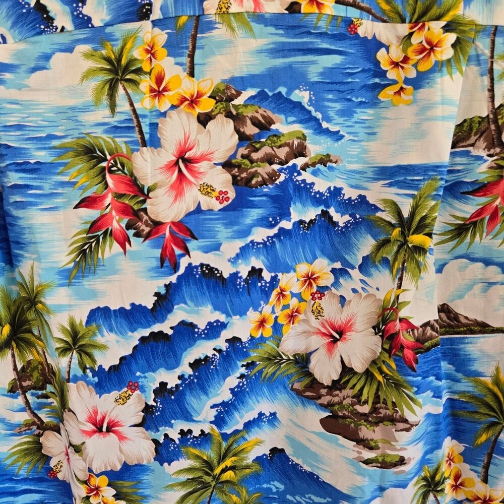 Pacific Legend Hawaiian Shirt Floral Tropical Print Blue Diamond Head NWT Small - Picture 4 of 9